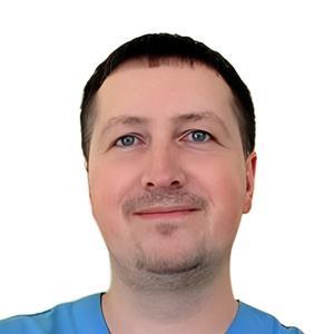 Малый Дмитрий Игоревич - фотография Малый Дмитрий Игоревич, стоматолог-хирург, стоматолог-имплантолог - Минск