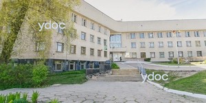 Вход в центр